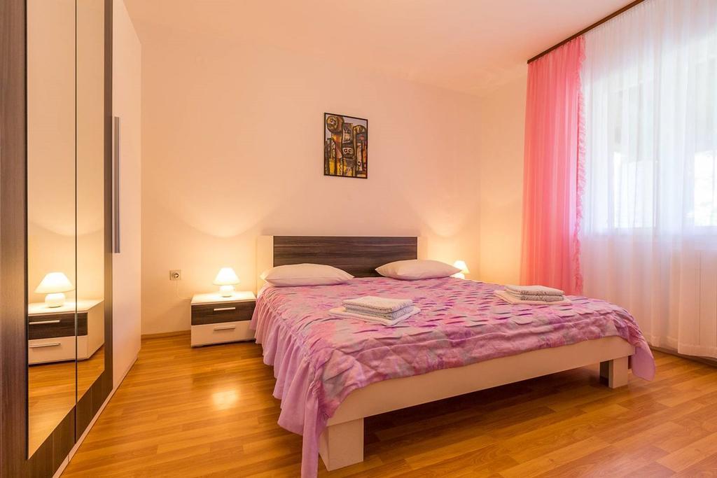Apartment Fiorina Medulin Extérieur photo
